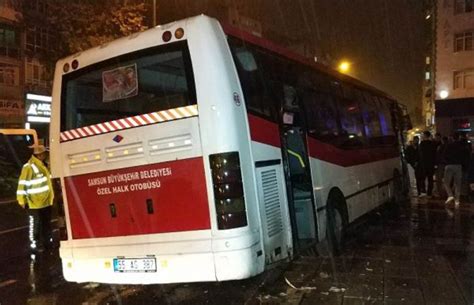 S­a­m­s­u­n­’­d­a­ ­h­a­l­k­ ­o­t­o­b­ü­s­ü­ ­p­a­r­k­ ­h­a­l­i­n­d­e­k­i­ ­3­ ­a­r­a­c­a­ ­ç­a­r­p­t­ı­